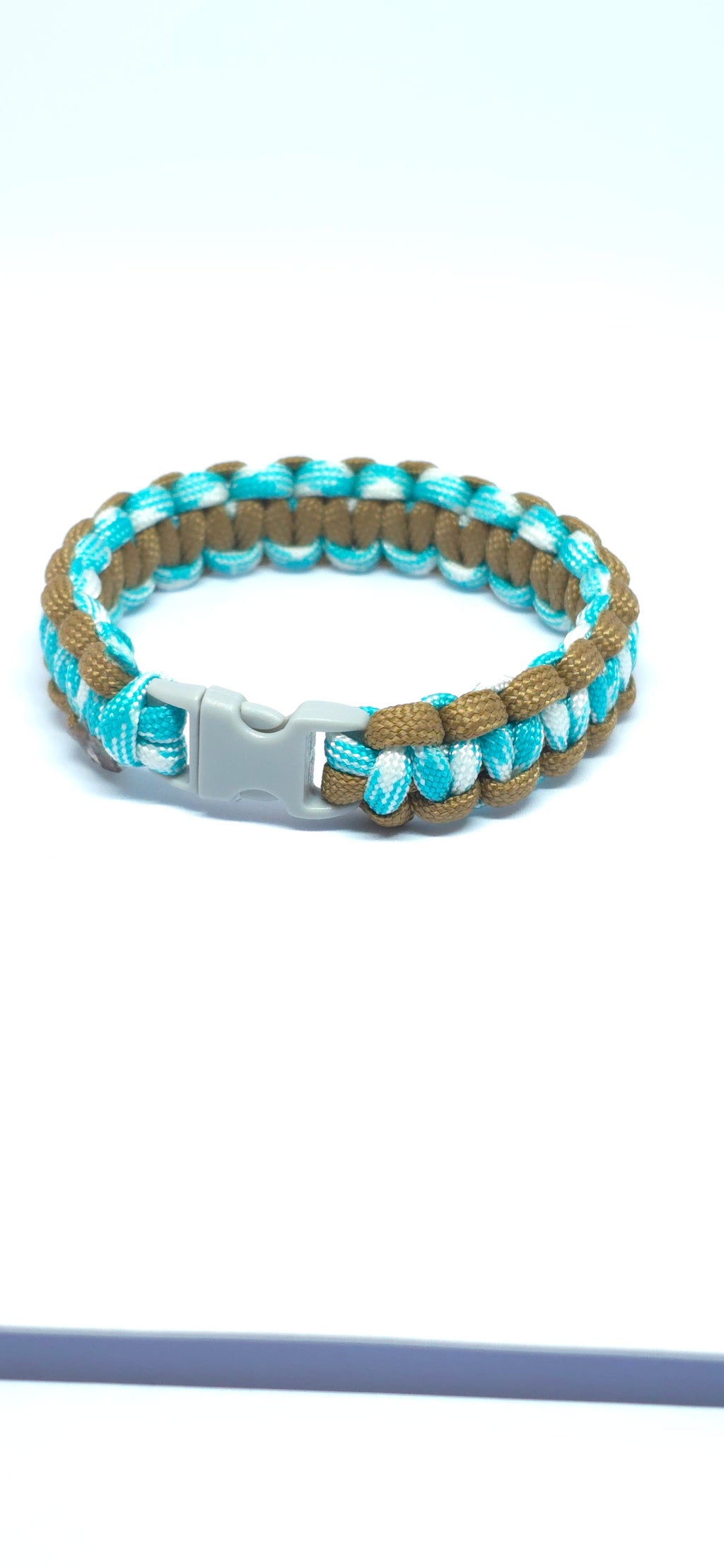 Paracord Cobra Style Bracelet