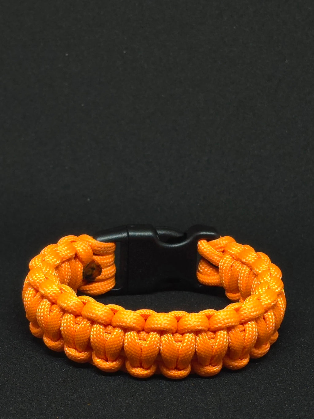 Paracord Cobra Style Bracelet