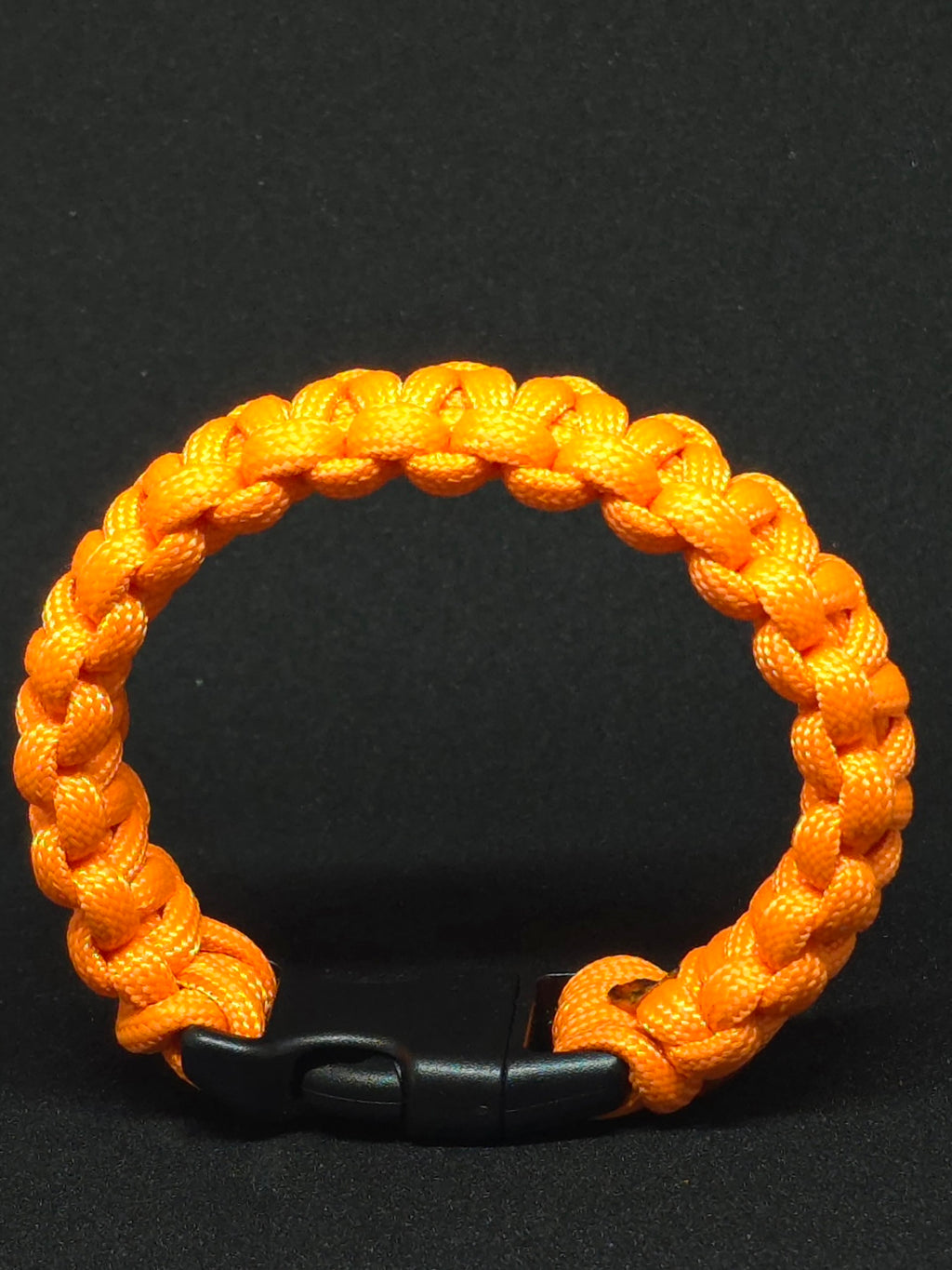 Paracord Cobra Style Bracelet