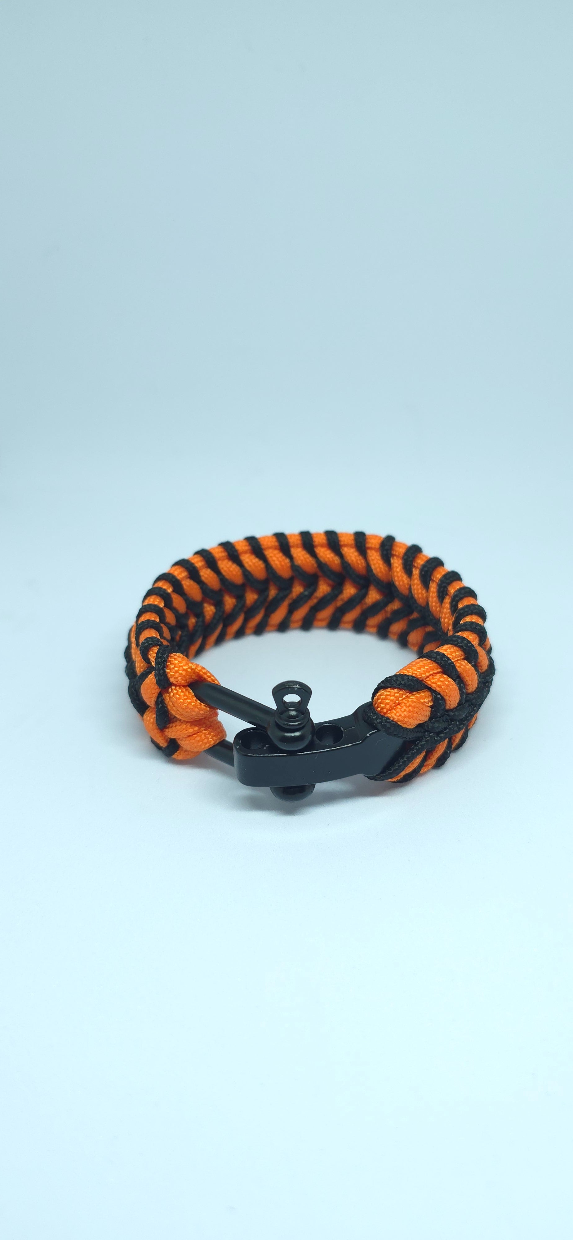 Caterpillar wave Paracord Bracelets